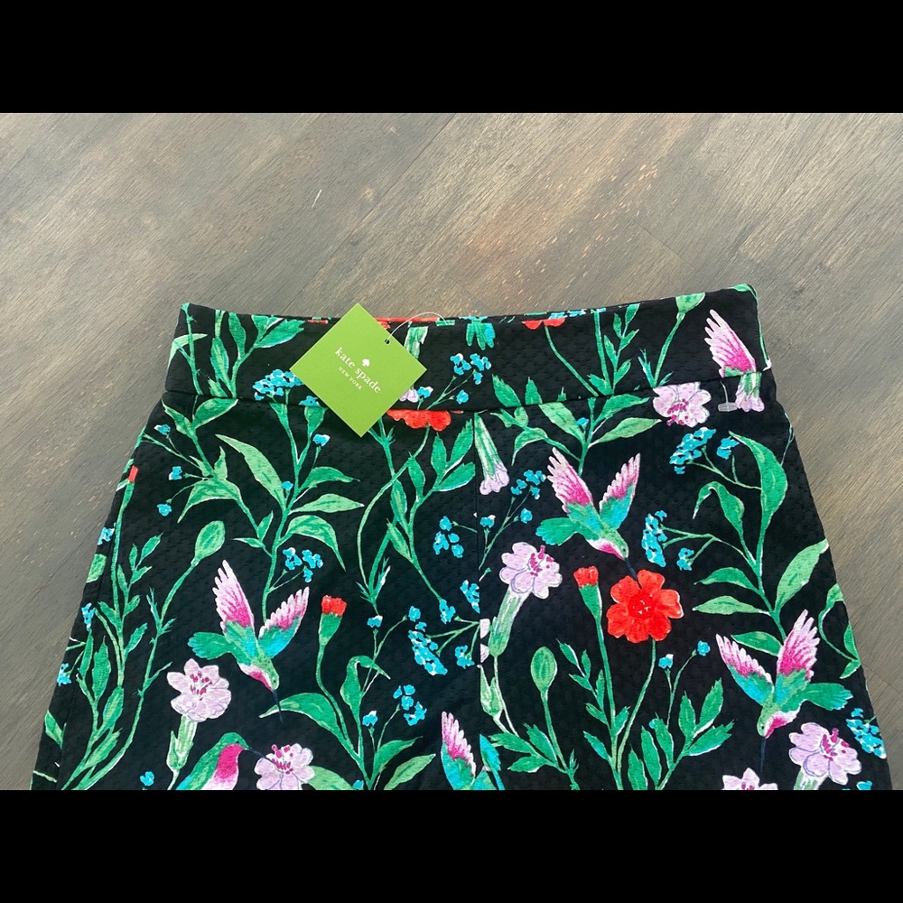 KATE SPADE SHORTS ♠️ - Picture 4 of 9